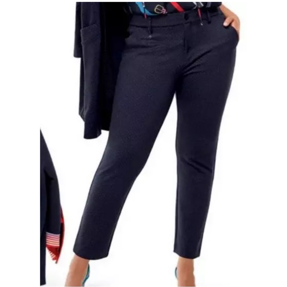 CAbi Cropped Ankle Pants in Navy